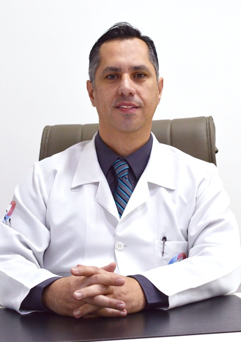 Dr. Augusto Bussab